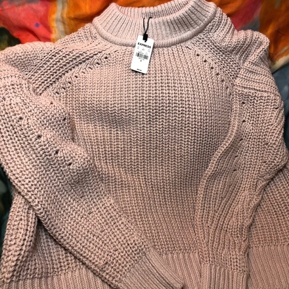 Pink, small, Express sweater. Crew neck. Pullover - Picture 3 of 6